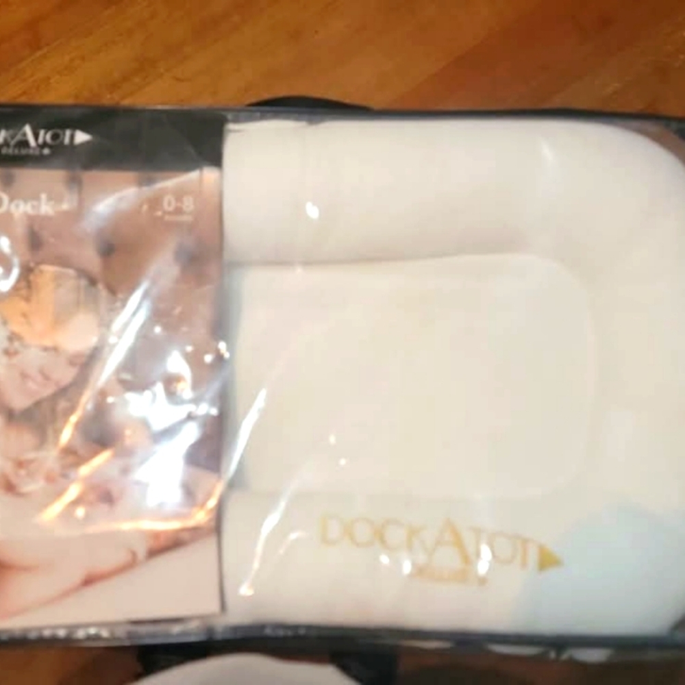 Dock A Tot Deluxe